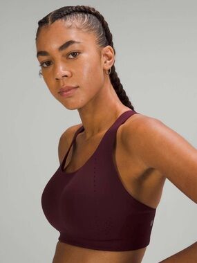 Lululemon AirSupport Bra *High Support, C–DDD Cups
Cassis 36DD EUC